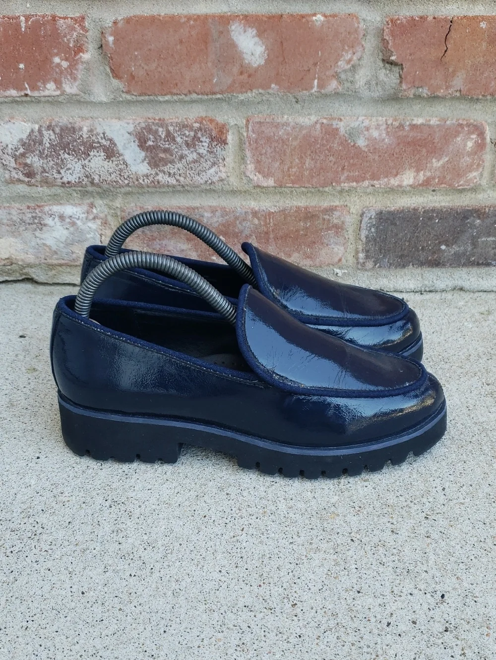 Donald Pliner Eclipse Dark Blue Patent Leather Loafers Shoes Size 6 Old Money
